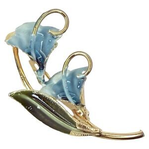 Blue Calla Lily Flower Brooch Pin 1.75" Gold Tone Enamel Cottagecore